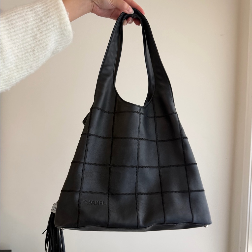 CHANEL Black Quilted Paneled Leather Tote
